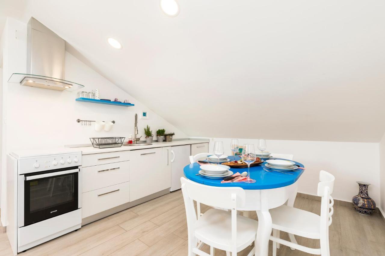 דירות מאלי לוסיניי Casa Maria 2 מראה חיצוני תמונה